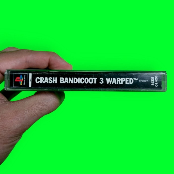 Crash Bandicoot 3: Warped /...